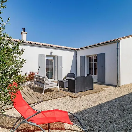 In Prázdninový dům Saint-Denis-dʼOléron